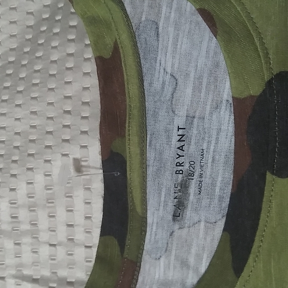 New Lane Bryant long sleeve tee. - Picture 10 of 14